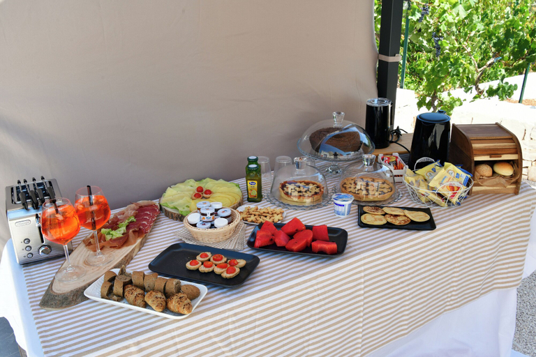Food & Drinks 5, Lamarossa Trulli & Suites, Bari