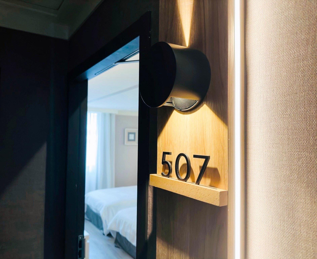 Bedroom, Days Fine Hotel, Kaohsiung