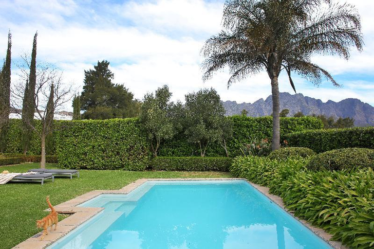 Sport & Beauty 2, La Clé Village, Cape Winelands
