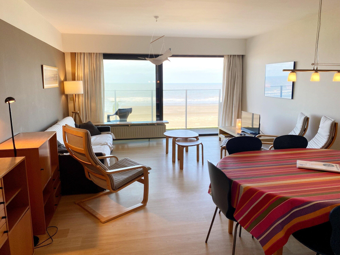 Others 3, Apartment in Nieuwpoort by the Beach, West-Vlaanderen