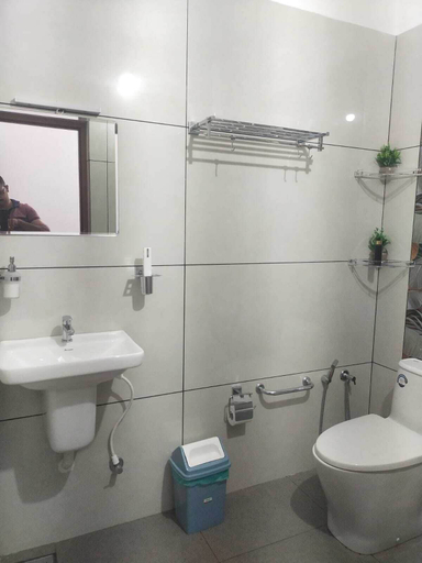Bathroom, VGK RESIDENCY, Wayanad