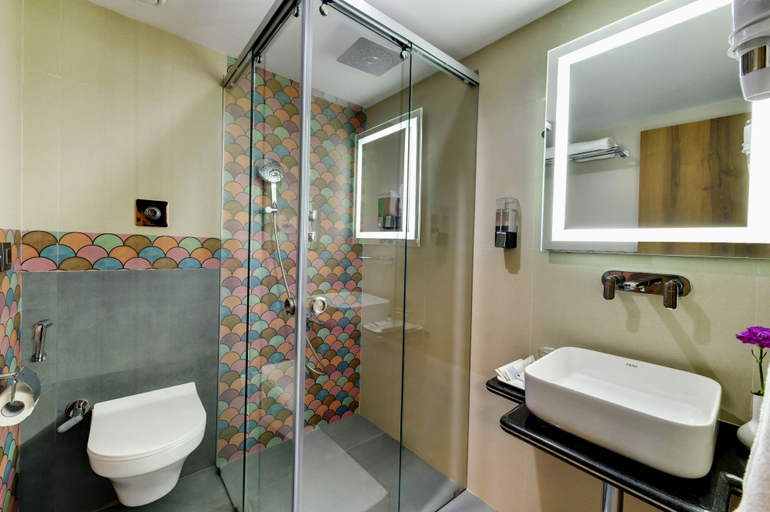 Bathroom, THE LUXANT HOTEL, Bangalore