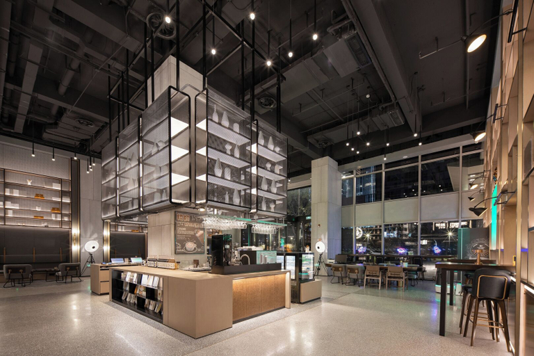 Food & Drinks 4, Wanda Moments Nanjing South Railway St., Nanjing