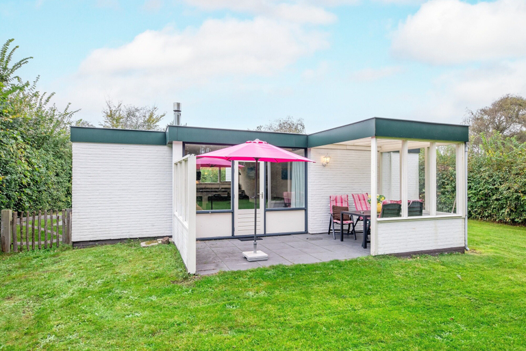 Exterior 5, Cozy Holiday Home With hot tub on Texel, Texel