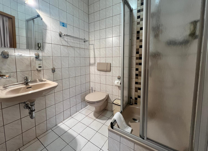 Bathroom 5, IKURA Hotel Self-check-in, Mansfeld-Südharz