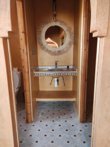 Bathroom, Hotel Kasbah Riad Amnir, Ouarzazate