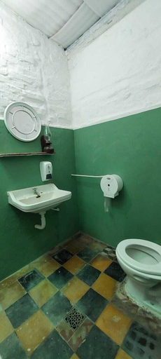 Bathroom 4, El Gran Gomero, San Fernando
