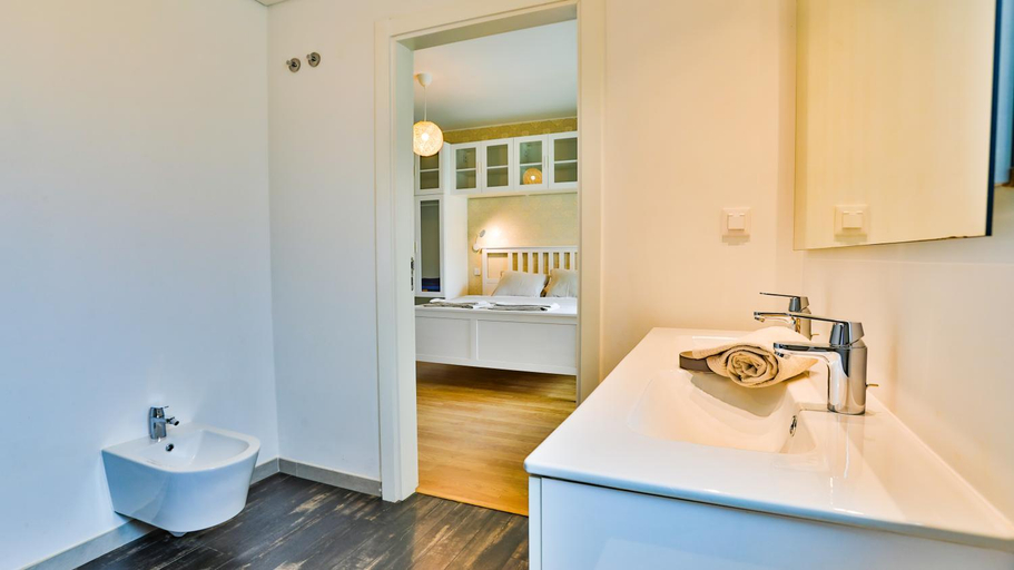 Bathroom 4, Apartamento T2 novo e espaçoso em Vilamoura, Loulé