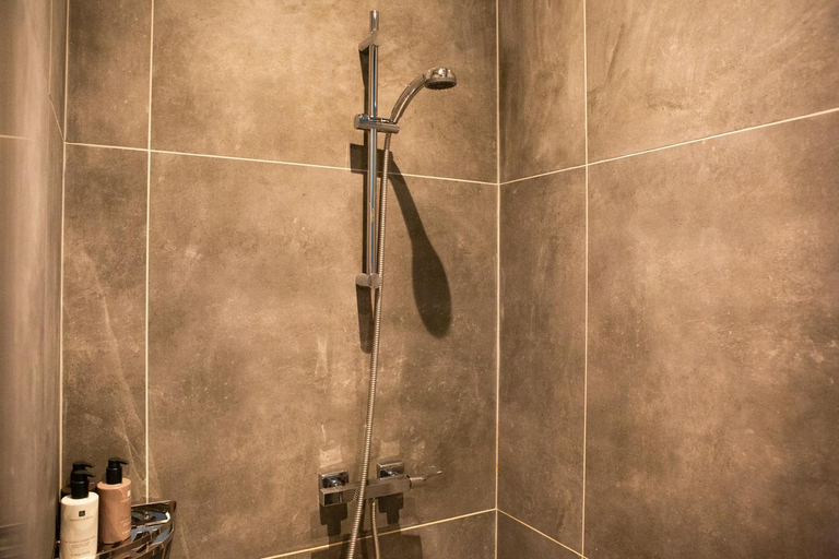 Bathroom 3, Cherry Bar Rooms, London