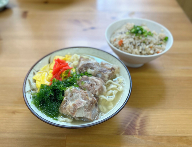 Food & Drinks 5, The FLOW Okinawa, Chatan