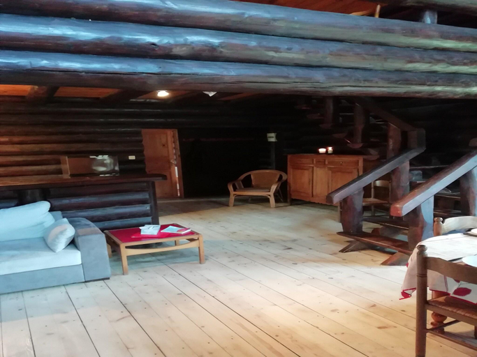 Others 5, Chalet near Quend Beach with Pool, Somme