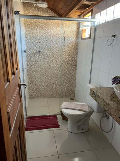 Bathroom 3, Pouso Bem Estar, Tiradentes