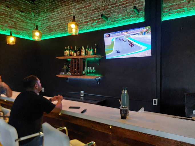 Food & Drinks, El Gran Gomero, San Fernando