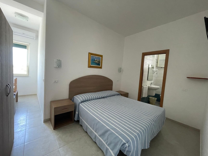 Bedroom 4, Hotel Ponte, Foggia