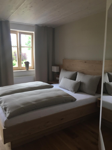 Bedroom 2, Landgasthof zum Muller, Passau