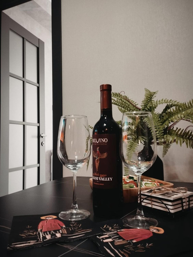 Food & Drinks 4, Apartment of happiness , Tbilisi