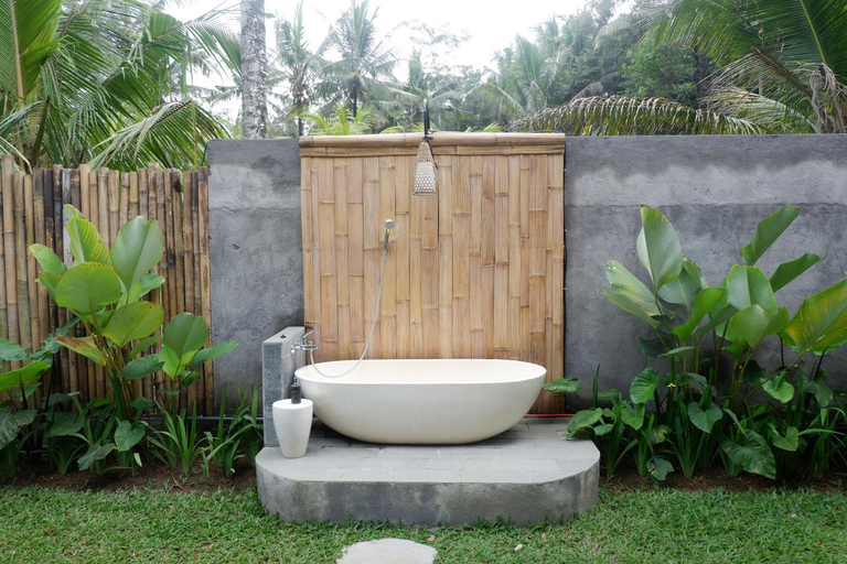 Bathroom 3, Pitu, a Punggul Village Escape, Badung
