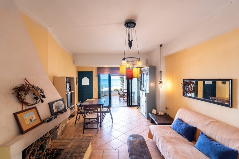 Room 4, Seafront Agrilis Escape - Serenity and Views, Peloponnese