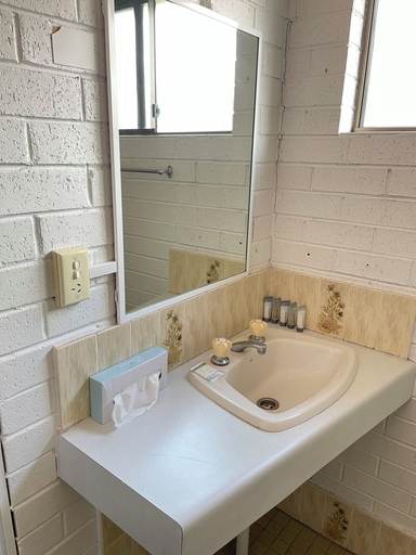 Bathroom 3