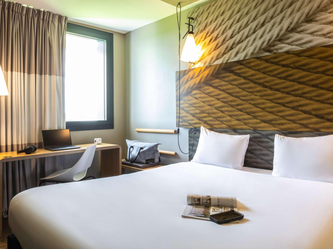 Bedroom 3, ibis Gonesse Le Bourget, Val-d'Oise