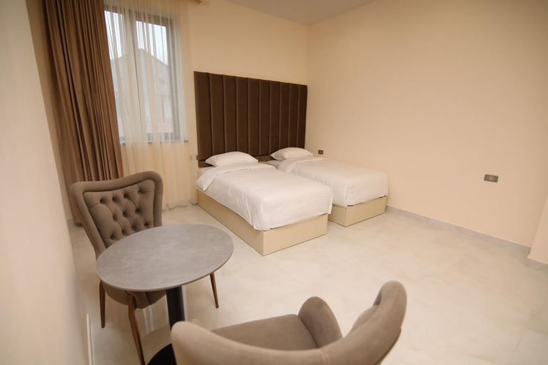 Bedroom 3, Louvre Luxury Collection Hotel