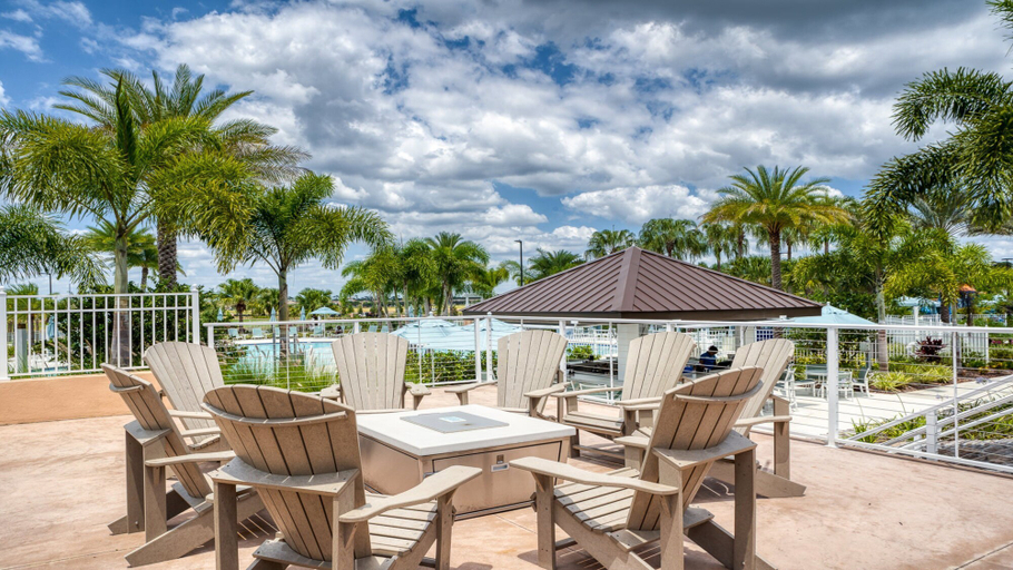 Food & Drinks 5, Luxury Getaway: Pool, Spa, Games, Theater, Osceola