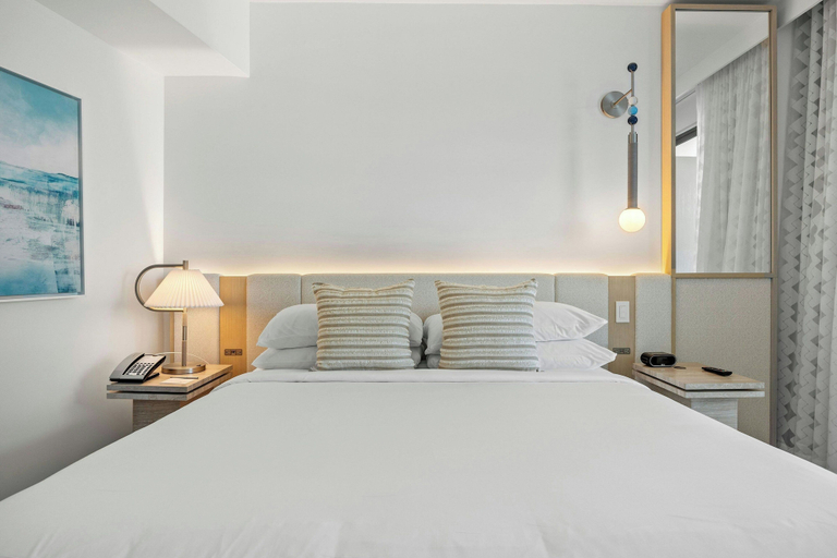 Bedroom 4, La Concha Resort, Puerto Rico, Autograph Collection