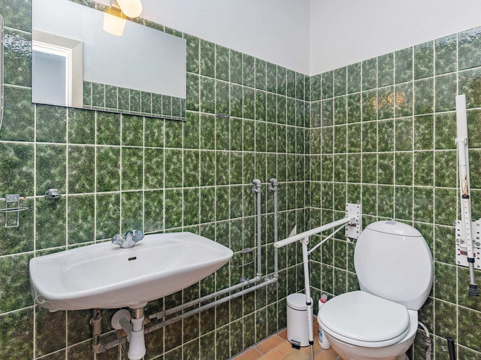 Bathroom 3, 40 Person Holiday Home in Hurup Thy, Thisted