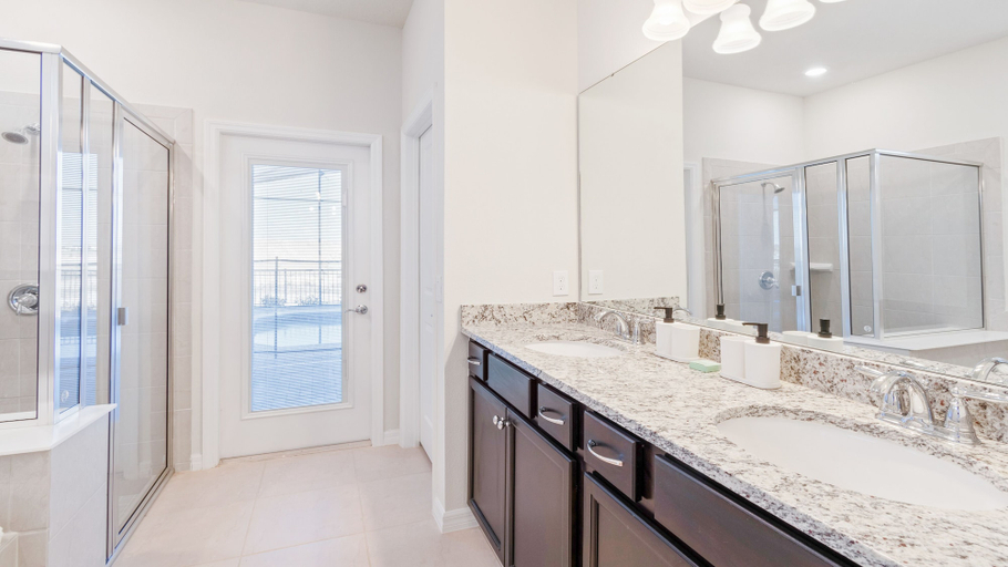 Bathroom 4, Opulent Retreat With Private Pool Near Disney, Polk