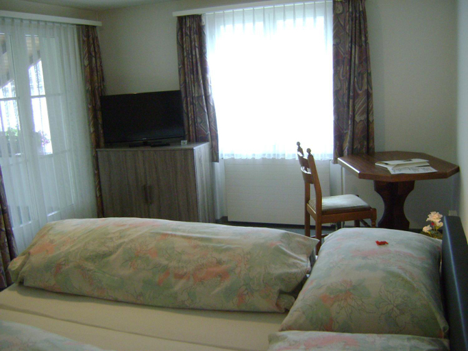 Bedroom 2, Gasthaus Post, Schwyz
