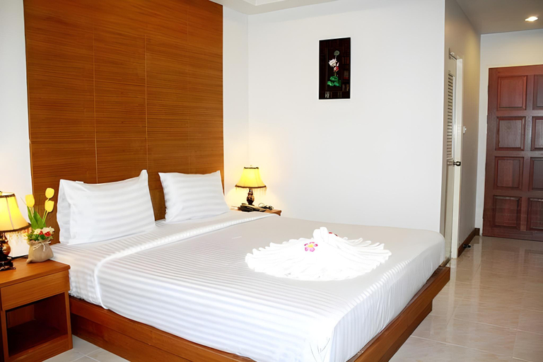 Bedroom 3, Good Nice Hotel Patong, Pulau Phuket