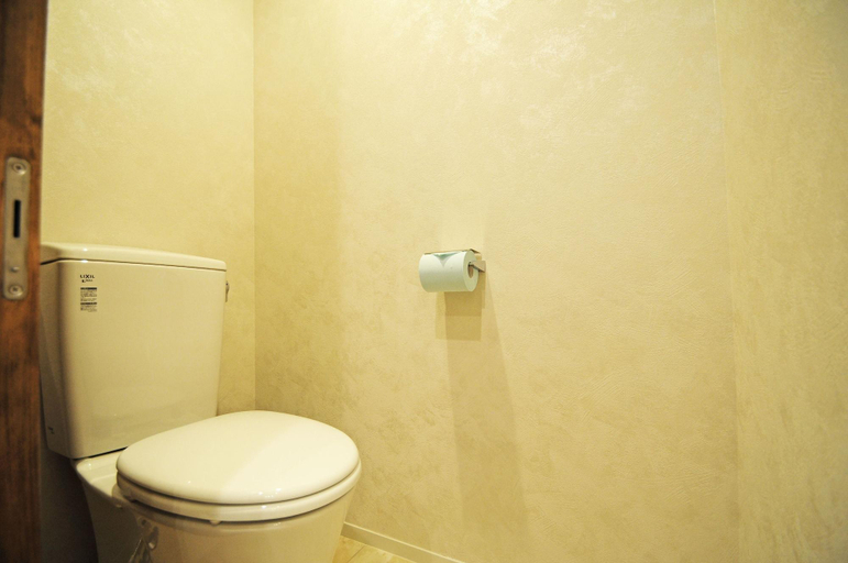 Bathroom 5, Hoshino Terrace Alcyone II, Miyakojima