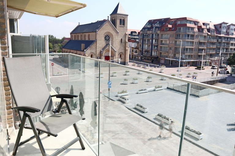 Others 5, Apartment in Nieuwpoort With sea View, West-Vlaanderen