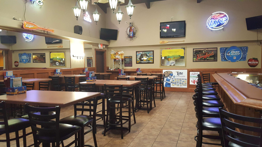 Food & Drinks 5, Americas Best Value Inn Chippewa Falls, Chippewa