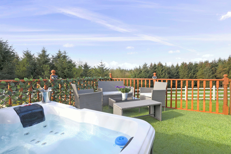 Sport & Beauty, JOIVY Greenknowes Cottage W/ Hot Tub & Fireplace, Fife
