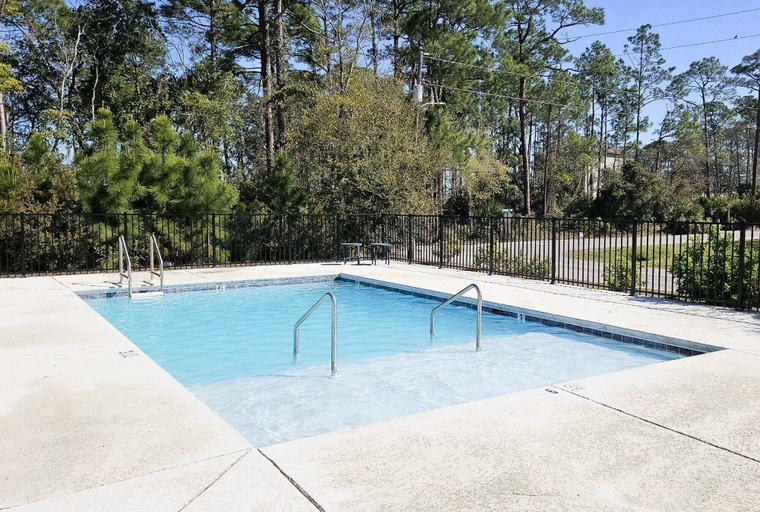 Sport & Beauty, Hidden Gem! 3br/2.5ba Home/pool/near Beach/slps 10, Baldwin