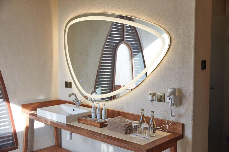 Bathroom 4, Surana Buffalo Springs, Isiolo North