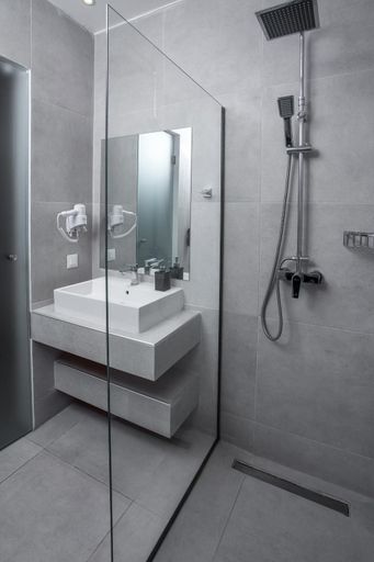 Bathroom 3, Stamos All Inclusive, South Aegean