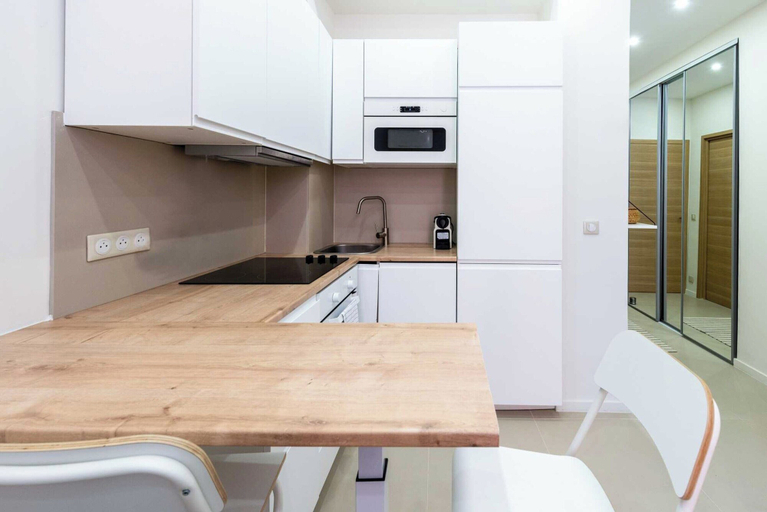 Others 5, Modern apartment -2BDR/6P - 300m from the BEACH, Alpes-Maritimes