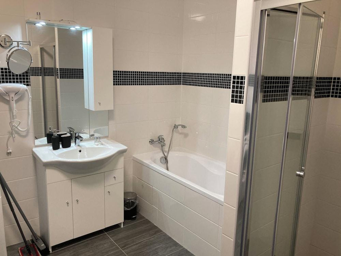 Bathroom 4, Apartmany Grasel, Třebíč