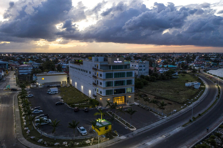 Exterior & Views 2, Golden Bay Hotel by Marine Parade, Othón P. Blanco