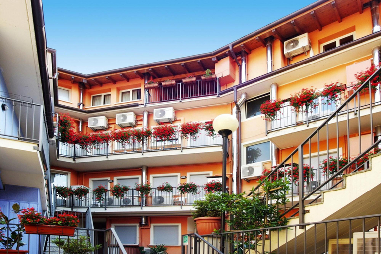 4, Apartment by Lake Maggiore with Boat Dock, Verbano-Cusio-Ossola