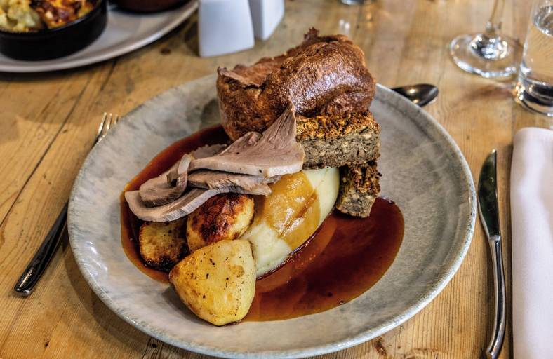 Food & Drinks 5, The Lion Hotel, Derbyshire
