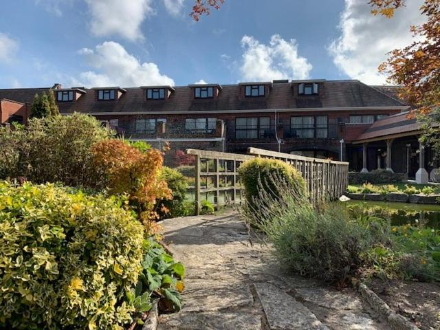 Exterior & Views 2, Springfield Country Hotel Leisure Club Spa, Dorset
