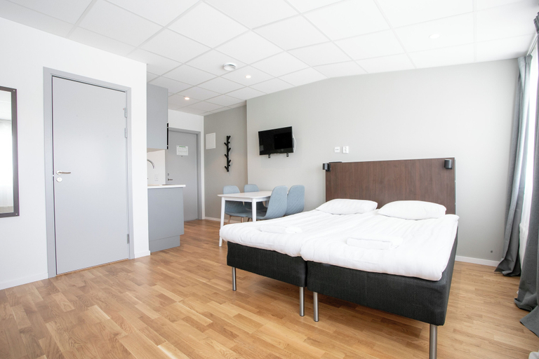 Bedroom 3, ApartDirect Arlandastad, Sigtuna