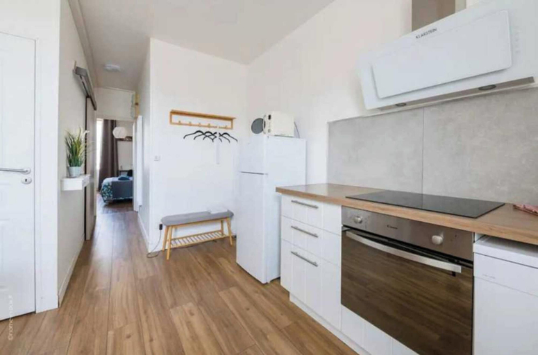 Private kitchen 1, Charming Flat - 1bdr/2p - Montargis Centre, Loiret