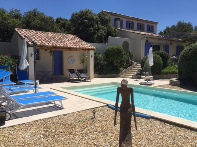 Sport & Beauty 2, Sunny Provence Getaway, Vaucluse