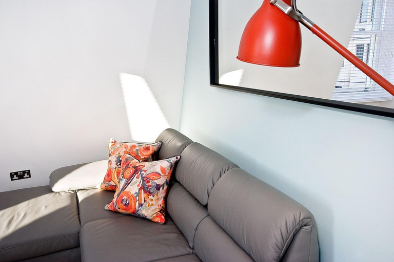 Others 4, Interlude House E Penthouse by City Living London, London