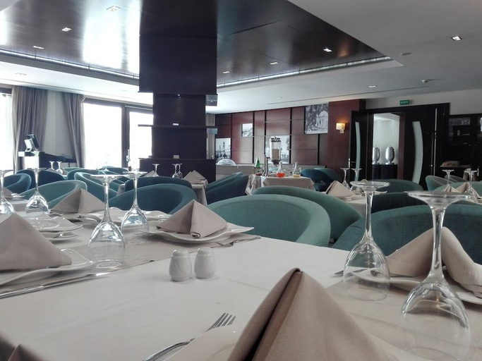 Food & Drinks 5, LALA DOUDJA HOTEL, El Achour