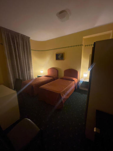 Bedroom 2, HOTEL ATENA, Crotone